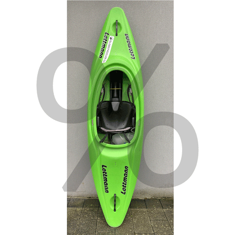 Globepaddler Huningue - Denn keiner weiß besser als wir, dass neben dem klassischen Wildwasserfahren doch das Glück des sportlich ambitionierten Kanuten im Surfen, Splatten, Wheelen und Kerzeln liegt.  Um diesen neuen alten Trend des spielerischen Paddelns wieder zu beleben, hat Lettmann mit dem PLAN B tief in die Trick-Kiste gegriffen und einige verspielte Zutaten ans Tageslicht befördert.